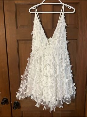 White 3D Butterfly Mini Dress - Lightweight V-Neck